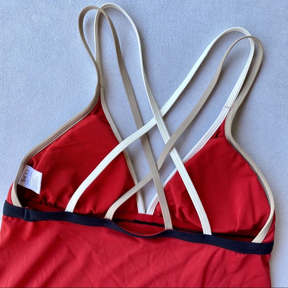 Skye Tankini Sz Small with Contour Padding - Picture 6 of 7